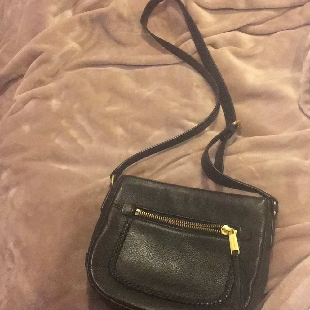 Black shoulder bag